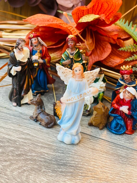 Décor de Noël Crèche Figurines Résine Sainte famille Bébé Jésus