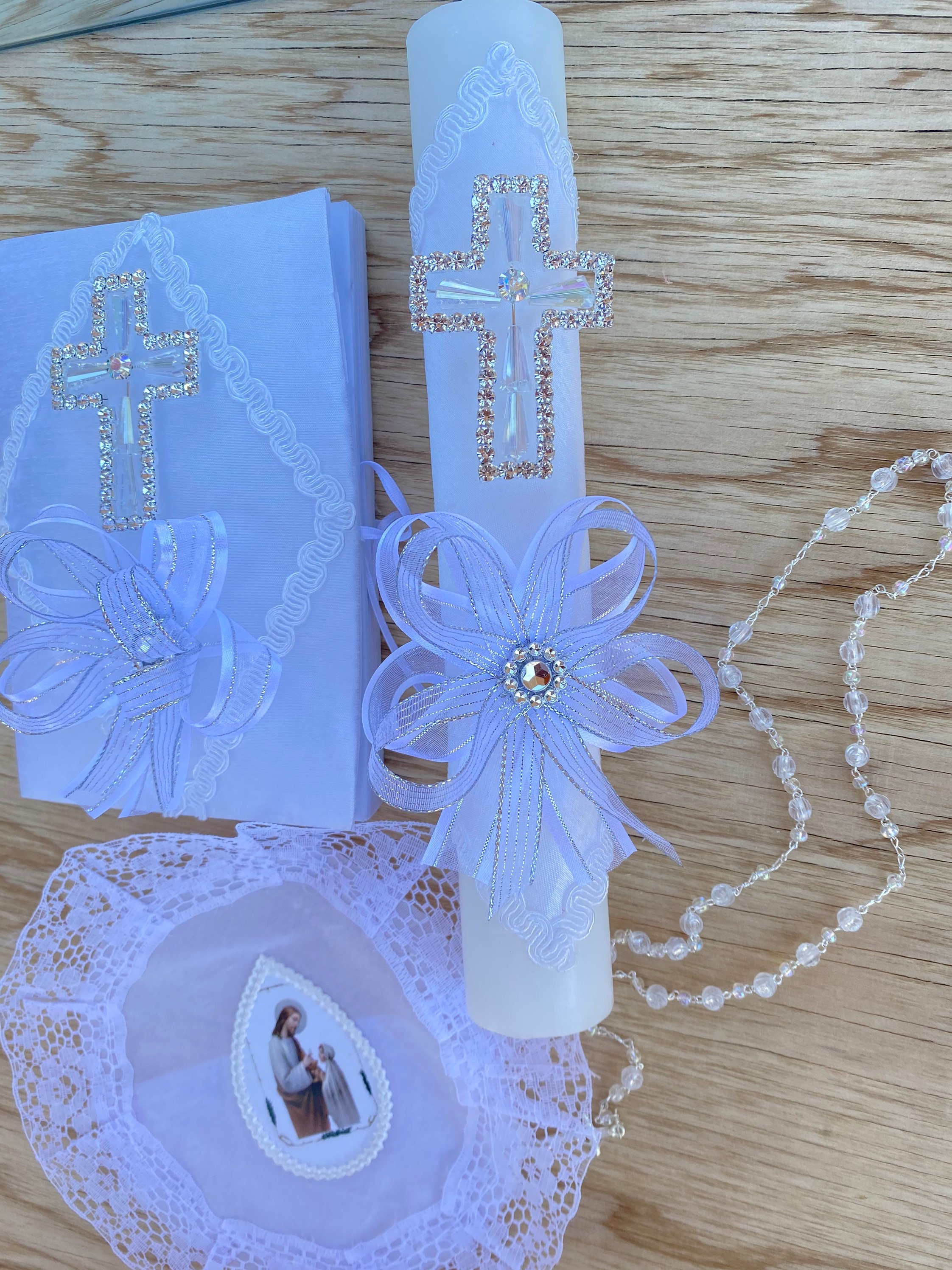 Buy Vela Para Primera Comunion De La Virgen De Guadalupe Para Nina Con Caja De Madera Con 12 Recuerdos Con Rosarios Y Biblia En Espanol