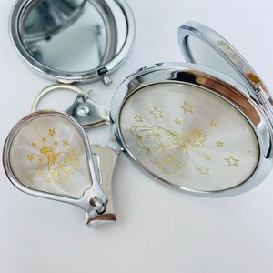 24pcs Quinceanera favors /Sweet 16 Party Favors 12pcs Mirrors 12pcs Keychain Recuerdos para quinceañera sweet 16