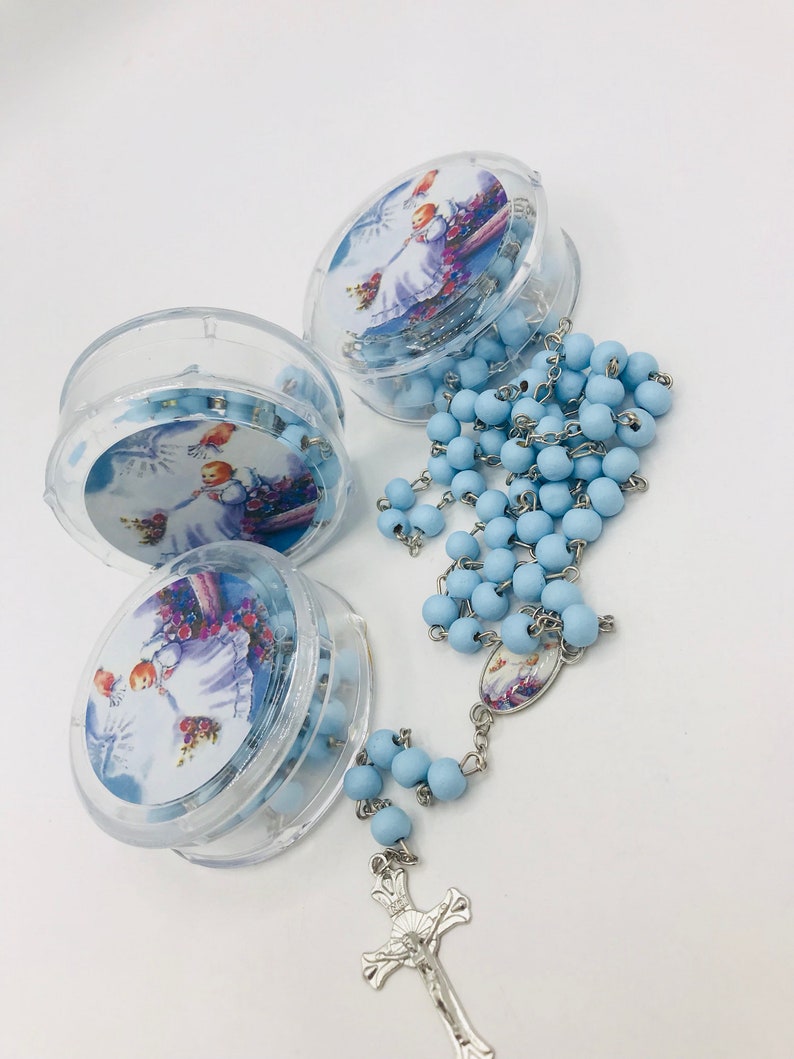 12 Baptism favorsRecuerdos para Bautiz\u00f3 de nino blue wood rosaries with box
