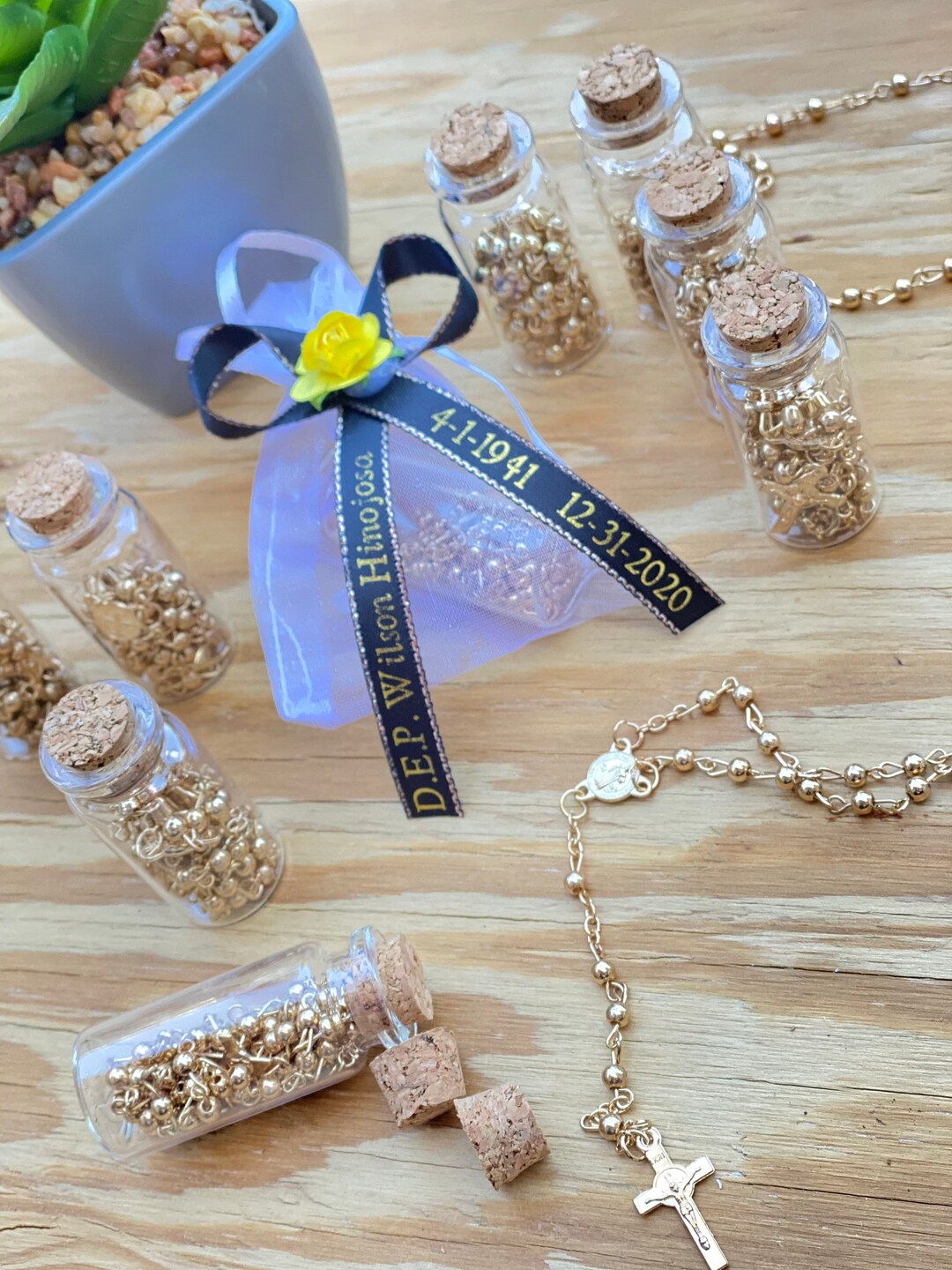 12pcs Funeral Favor/r.i.p Personalized Ribbons Glass Bottle & Rosary D