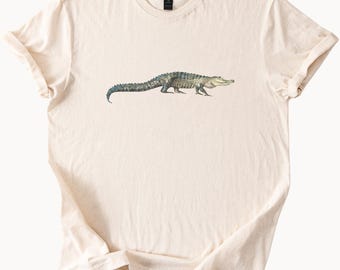 Alligator Graphic T Shirt Realistic Crocodile Animal Nature Lover Shirt Unique Wildlife Art Tee Gift for Her or Him Outdoorsy Style