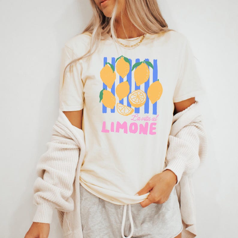 La Vita Al Limone Citron Grafisk T-shirt Söt Sommarfruktt-T-shirt Färgglad Italiensk Lemonad-T-shirt Citronskiva Konst Trendig Citron-T-shirt bild 3