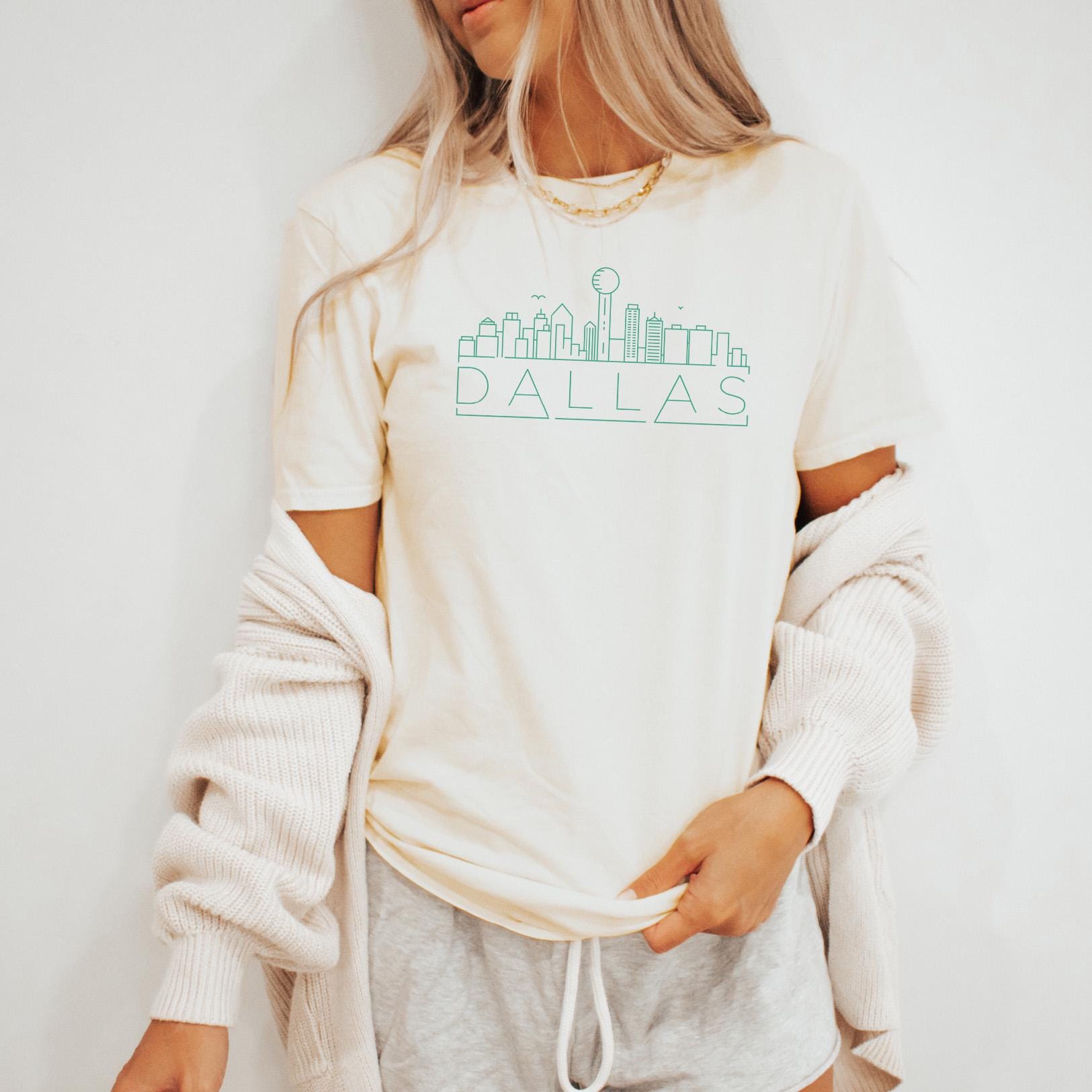 Buy Dallas Skyline Graphic T Shirt Modern City Outline Texas Tee