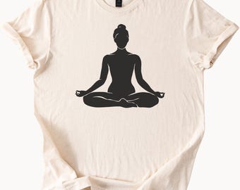 Camiseta gráfica de meditação e ioga, camiseta de mindfulness, postura de lótus zen, relaxamento, bem-estar espiritual, presente para amantes de ioga, camiseta de equilíbrio calmo