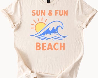 Maglietta grafica da spiaggia Sun and Fun, maglietta estiva da spiaggia con sole e onda, maglietta da vacanza costiera, maglietta da spiaggia in morbido cotone casual, regalo per gli amanti della spiaggia