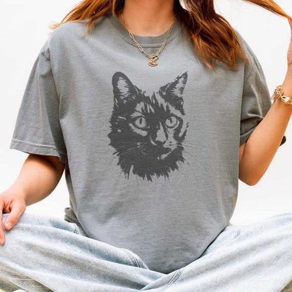 Black Cat T-Shirt Unisex Cat Graphic Tee Comfort Colors