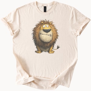 Funny Cartoon Lion Graphic T Shirt Cute Hand Drawn Animal Art Tee Unique Lion Face Illustration Shirt for Animal Lovers Gift