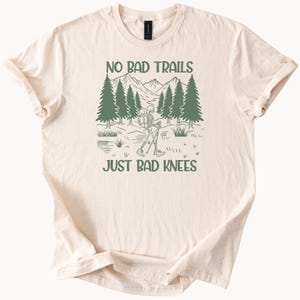 Keine schlechten Spuren, nur schlechte Knie, die T-Shirt wandern
