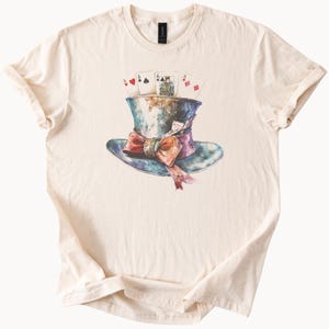 Mad Hatter aquarel cilinderhoed speelkaarten afbeelding T-shirt Alice in Wonderland geïnspireerd pokershirt artistiek kaartspel T-shirt