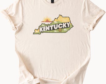 Kentucky State Outline Grafisch T-shirt met Sun Horse Farm Barrel en Countryside Art Kentucky Souvenir Shirt Cadeau voor Kentucky Lovers