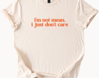 Non sono cattivo, semplicemente non me ne frega niente, divertente, sarcastico, maglietta grafica, slogan accattivante, citazione umoristica alla moda, idea regalo per maglietta casual.