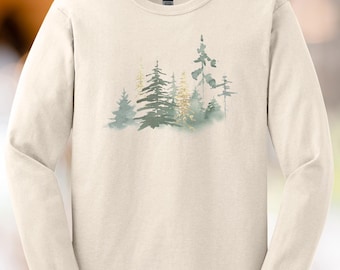 Camiseta de manga larga con estampado de árboles del bosque en acuarela, diseño de pino perenne, estilo artístico para exteriores y naturaleza.