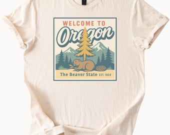 オレゴン州シャツ オレゴンへようこそ グラフィックTシャツ ビーバー州デザイン 自然 山 木 アウトドア アドベンチャー 風景 ユニセックスTシャツ
