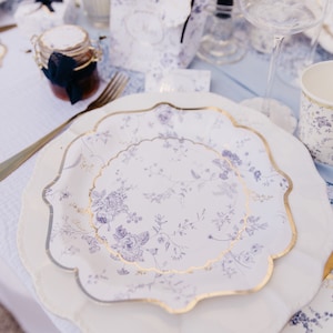 8 piatti Toile de Jouy bianchi, blu e oro, 23 cm, piatti di carta vintage, piatti di carta blu e bianchi, piatti di carta per matrimoni, piatti di compleanno