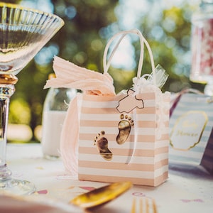 Niedliche rosa Baby-Fußabdruck-Leckerli-Taschen, rosa Babyparty-Geschenkbeutel, rosa Babyparty, es ist ein Mädchen, Babyparty, rosa und Gold, rosa und weiß