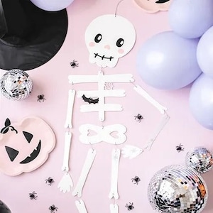Langes hängendes Papierskelett, Skelett hängende Papierdekorationen, Halloween-Partydekorationen, Halloween-Party, Halloween-Kinder, niedliches Skelett
