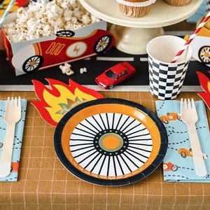 6 Racing Car Paper Plates, Racing Paper Plates, Party Decorations, Boy Birthday, Racing Car Theme, Kids Birthday, Kids Birthday Party