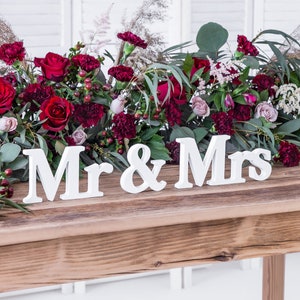Letrero blanco para señor y señora, letrero para la mesa principal para señor y señora, letrero para la mesa principal para bodas, letrero para bodas para señor y señora, letrero para la mesa de novios, letrero con letras independiente