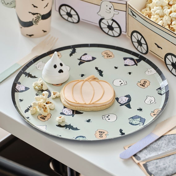 Kids halloween plates online