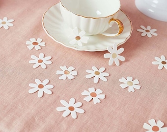 Daisy Confetti with Gold Foil Middle, Table Confetti, Table Scatter, Flower Decorations, Birthday Scatter Confetti, Spring Party, Confetti