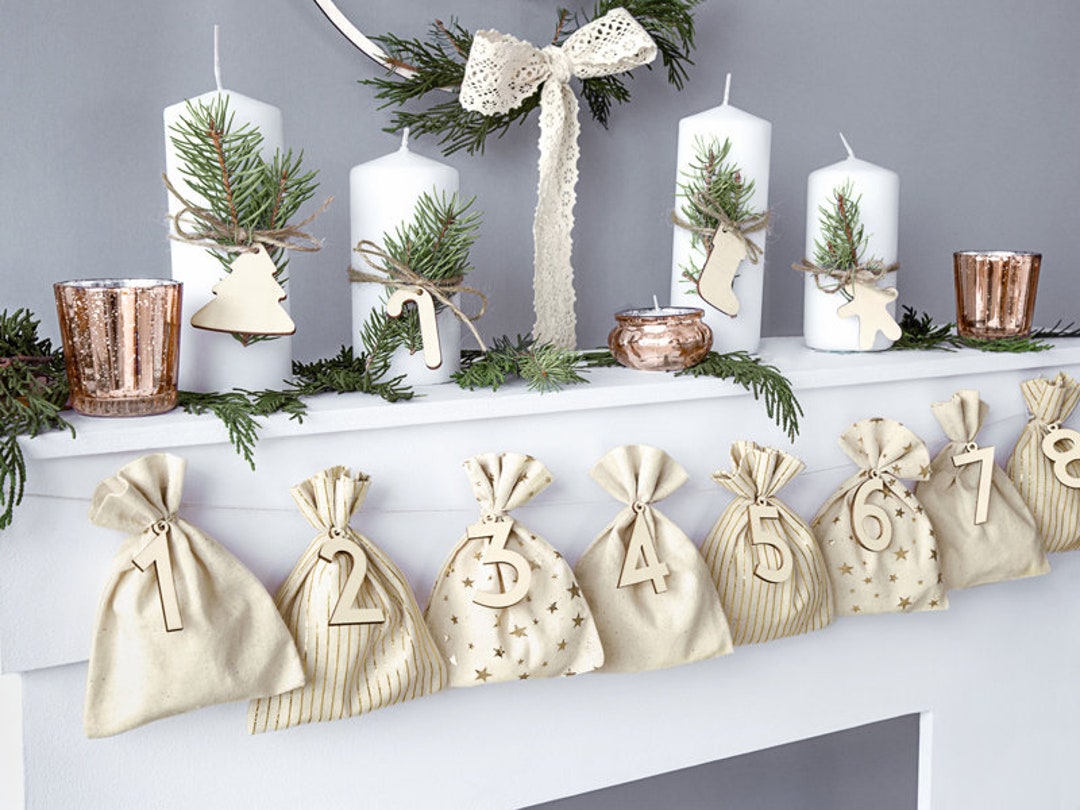 diy-advent-calendar-bags-mini-santa-sacks-advent-calendar