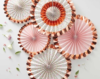 5 Rose Gold Blumen Papierfächer, Papierfächer, Party Wanddekoration, Windrad, Geburtstagsdekoration für Sie, Blumen Wanddekoration, Papierfächer