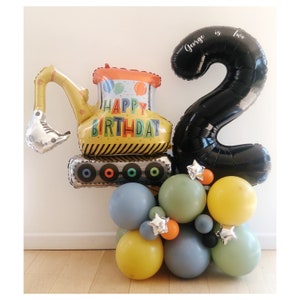 Scultura di palloncini fai da te a forma di escavatore, scultura di palloncini per compleanno a forma di costruzione, pila di palloncini a forma di escavatore, decorazioni per feste a forma di costruzione