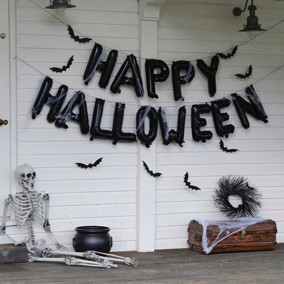 Happy Halloween Balloon Bunting with Hanging Bats and Cobwebs, Halloween Decorations, Haunted House Party, Witches Party, Vampire, Spooky