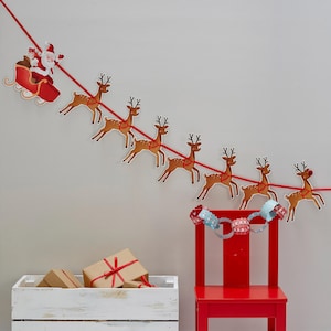 Santa and Reindeers Christmas Garland, Christmas Banner, Christmas Decorations, Christmas Fireplace, Reindeer Decorations, Christmas Bunting