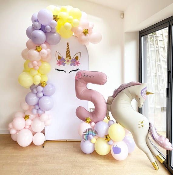 3 anni Palloncini Unicorno Compleanno Bambina,Unicorno Palloncini Decorazioni Set con Palloncini Unicorno,Cake Topper,Striscione Buon Compleanno,Tovaglia Unicorno per Decorazioni Compleanno Ragazza
