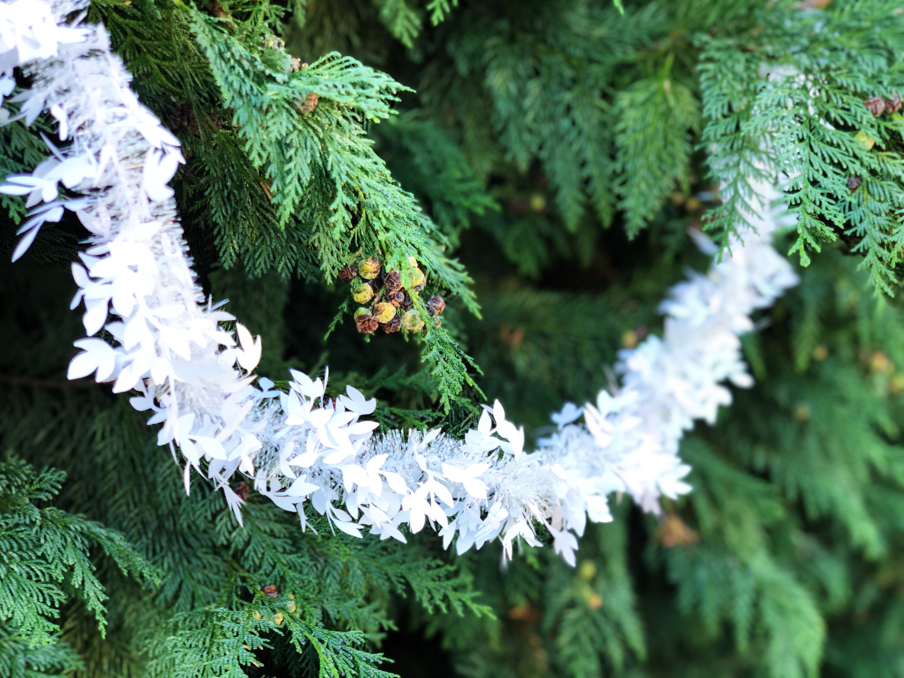 High Quality White Tinsel Garland With Leaves White Tinsel Etsy UK