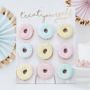 Donut Wall Stand Holder, Treats Food Stand, Sweets Display, Table Treat Stand, Sweeties, Donuts Stand