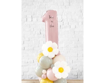 DIY Large 55" Daisy Birthday Balloon Sculpture, Daisy Balloon Stack, DIY Kit, No helium, Girls Birthday, Pink Number Balloons, 1st birthday