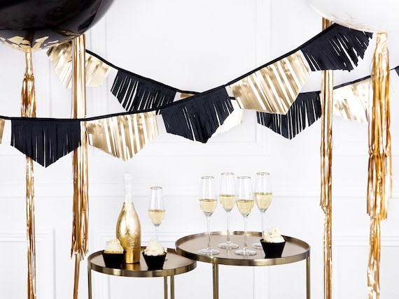 Gold and Black Fringe Garland, Gold and Black Tassel Garland, Black Party  Garlands, Great Gatsby Party Decorations, 30s Party 