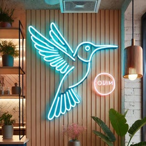 以下が含まれることがあります： 白い文字で「Olim」と書かれたピンクのネオンサークルが付いた、青いネオンのハチドリのシルエット。ハチドリは木製の壁パネルに飾られています。