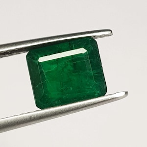 Esmeralda natural facetada octogonal de 1,96 cts., alto brillo, transparente, suelta, sin tratar, piedra preciosa esmeralda natural de color verde vivo, limpia y natural