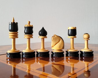 Sovjet houten schaakspel ondertekend 1981 vintage antieke grote grote handgesneden USSR