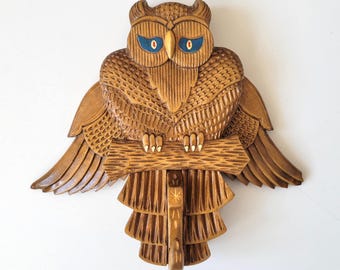 Mechanische uilhaak jaren 50 houten gesneden hanger vintage antieke bewegende vleugels