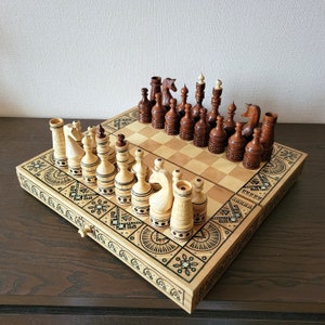 Soviet wooden chess board medium size - 40 cm vintage foldin - Inspire  Uplift