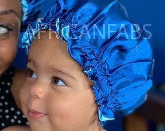 Bonnet de cheveux en satin bleu (taille enfants / enfants 3-7 ans) (bonnet de sommeil réversible en satin)