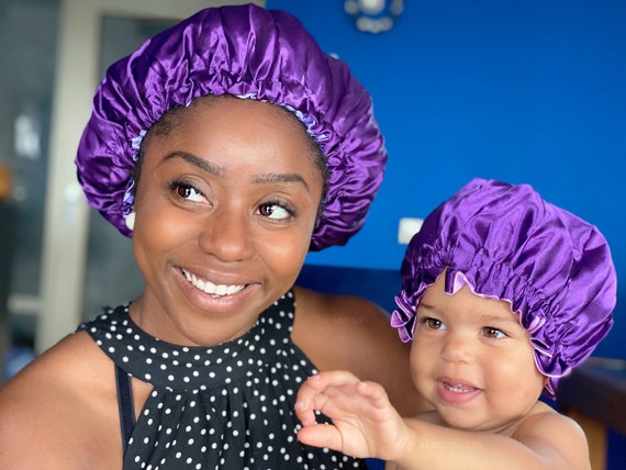 Bonnet de cheveux en satin violet ensemble mère fille / maman et