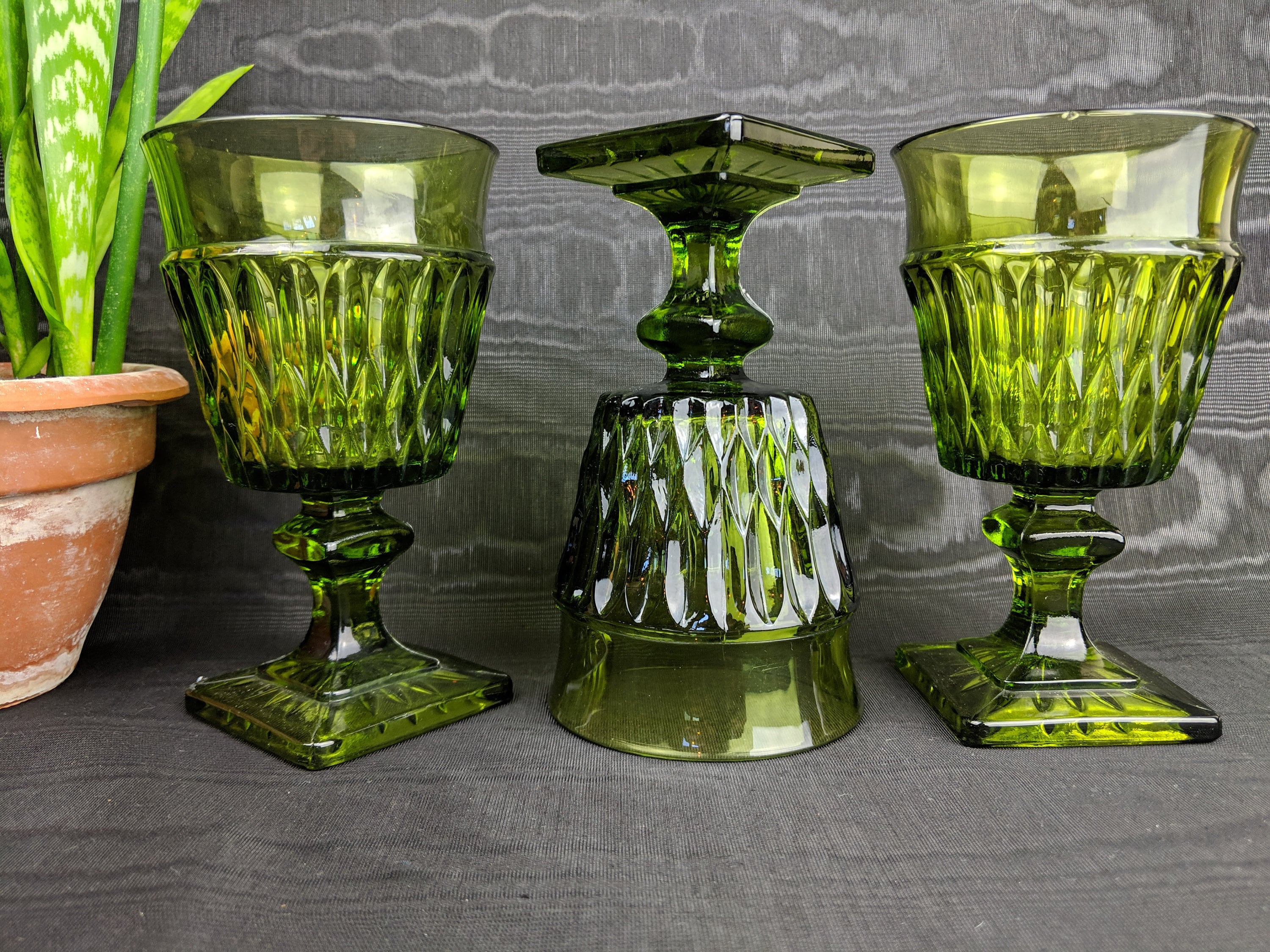 Green Glass Goblets/Mt. Vernon/ Indiana Glass Set of 3/Green Etsy
