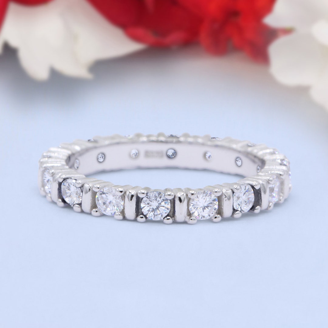 Full Eternity Stackable Ring Wedding Band Round Simulated Diamond 925