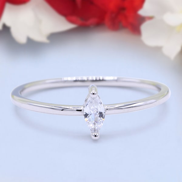 Dainty Art Deco Marquise Shape Classic Style Solitaire Engagement Ring Cubic Zirconia 925 Sterling Silver