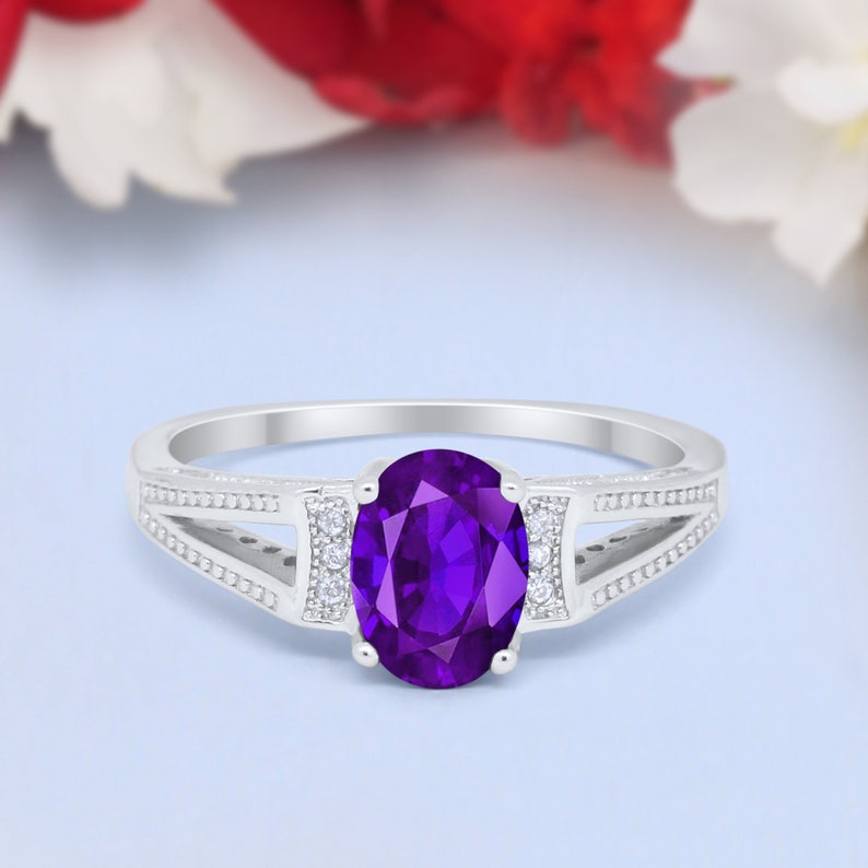 Solitaire Accent Split Shank Wedding Engagement Ring Oval Cut Round Simulated Diamond 925 Sterling Silver