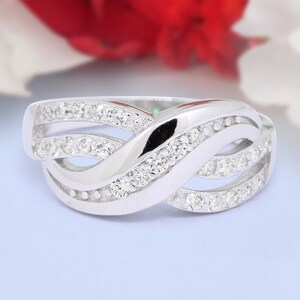 Infinity Ring Crisscross Round Simulated Diamond 925 Sterling Silver