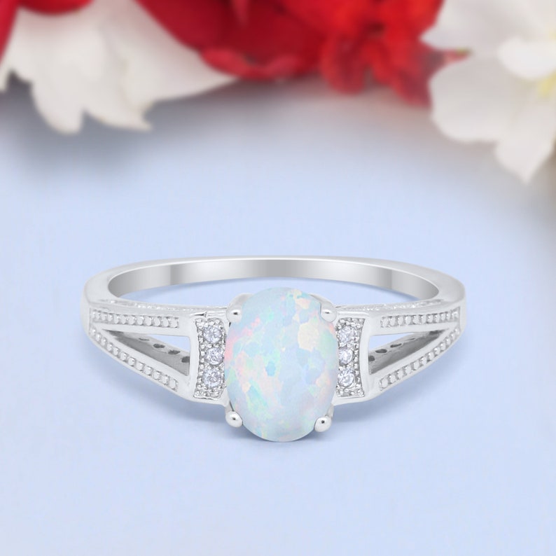 Solitaire Accent Split Shank Wedding Engagement Ring Oval Cut Round Simulated Diamond 925 Sterling Silver