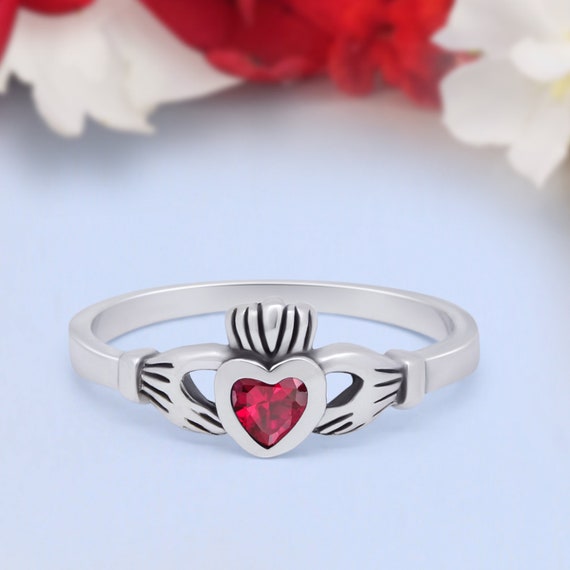 How to Wear Claddagh Ring. Claddagh Rings Made in Ireland.