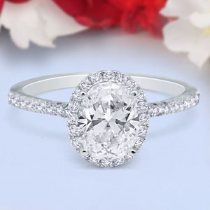 Art Deco Halo Vintage Oval Wedding Engagement Ring Round Simulated Diamond 925 Sterling Silver